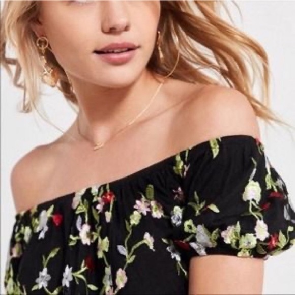 NWT Urban Outfitters Kimchi Blue Embroidered Floral Off Shoulder Mini Dress - Picture 2 of 8